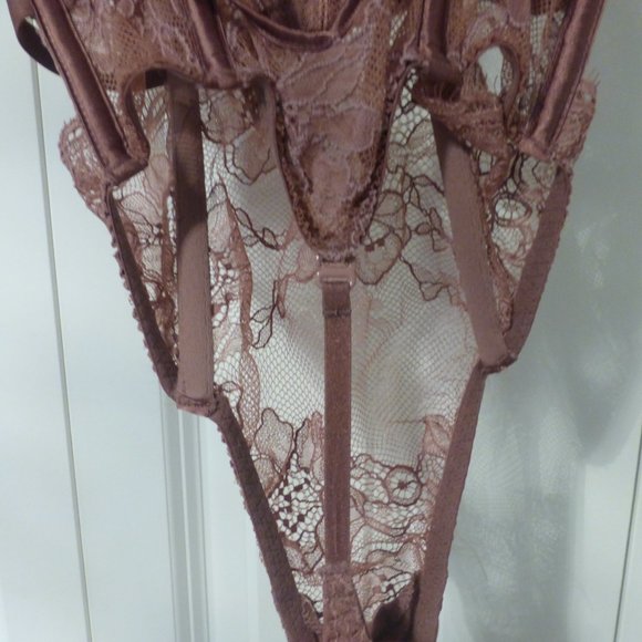VICTORIA'S SECRET rosy pink "add 2 cups" lace lingerie teddy bodysuit - Picture 10 of 13